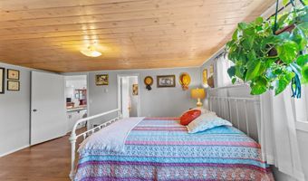 311 MAPLE St, Brookings, OR 97415
