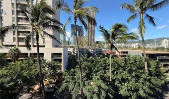 439 Keoniana St 504, Honolulu, HI 96815