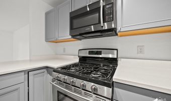 424 E Manor Ave, Anchorage, AK 99501