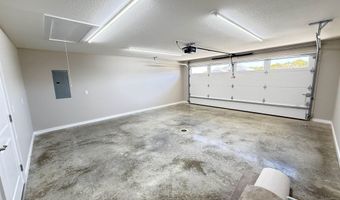 2023 Linchel Ct, Angola, IN 46703