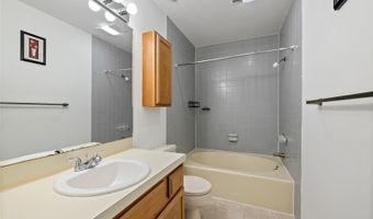 12840 SE 40th Court C5, Bellevue, WA 98006
