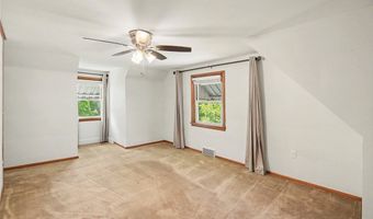 103 Hoover Blvd, Aliquippa, PA 15001
