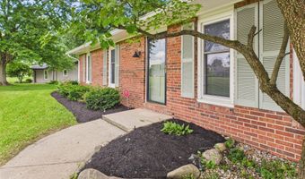 2208 E Cross St, Anderson, IN 46012