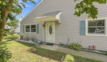 9 Gibraltar Ct, Barnegat, NJ 08005