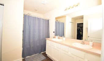 3733 SHINER Dr, Jacksonville, FL 32226