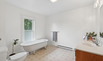 215 Elm St W, Amery, WI 54001