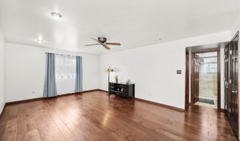 12820 S Blossom Dr, Alsip, IL 60803