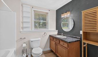 9 Broadview Ave, Berkley, MA 02779