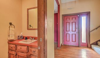 1151 Panorama Dr, Abingdon, VA 24210