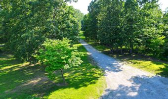 17529 St Highway U, Ava, MO 65608