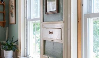 71 Eagle Peak Rd, Brookfield, VT 05060