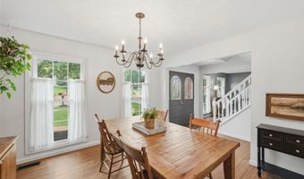 501 Oak Leaf Manor Ct, Ballwin, MO 63021