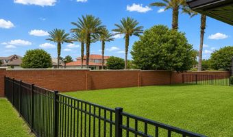 226 LAKE VISTA Dr, Auburndale, FL 33823