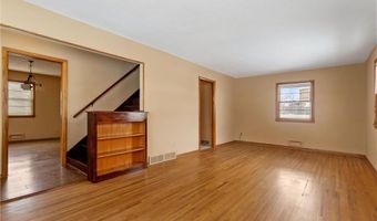 718 Jackson St, Anoka, MN 55303