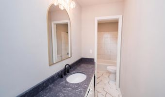 2031 Evergreen Dr, Boiling Springs, SC 29316