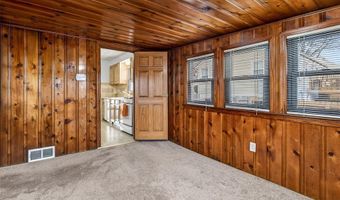 6919 Greenholly Dr, Affton, MO 63123