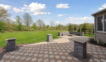 1840 Tapadera Dr, Ann Arbor, MI 48103