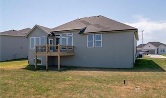 929 168th Ter, Basehor, KS 66007