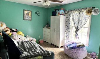 863 Marc Dr, Alton, IL 62002