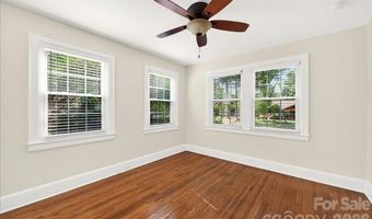 1333 Woodland Dr, Charlotte, NC 28205