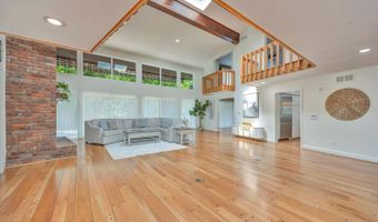 7708 Creekwood Ln, Amberley, OH 45237