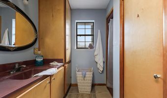 600 Vine Cir, Bay St. Louis, MS 39520