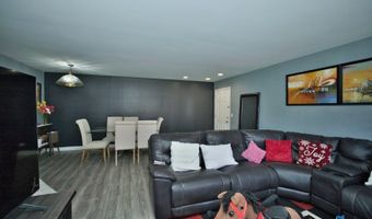 1111 E Algonquin Rd 1, Arlington Heights, IL 60005