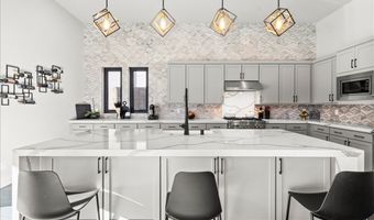 5231 Iron River Ct, Las Vegas, NV 89135