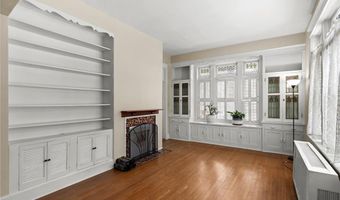 1106 Washington Ave, Alton, IL 62002