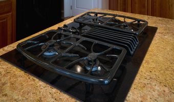 1101 BYRTUS Pl, Brookings, OR 97415