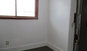 430 Bridge Ave, Alma, MI 48801