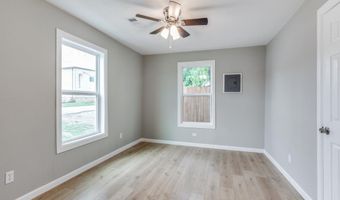 707 W Lamar St, Alvord, TX 76225