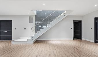 6600 RESERVES HILL Ct, Annandale, VA 22003