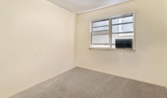 98 W 49TH St, Bayonne, NJ 07002