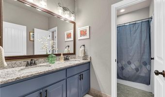 3705 Oakbrooke Ave, Bentonville, AR 72712