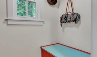 436 Pinewood St, Ann Arbor, MI 48103