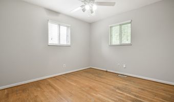 14 Angela Ct, Beech Grove, IN 46107