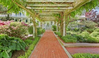 9400 FALLS Rd, Potomac, MD 20854