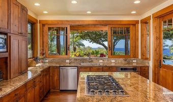 56-153 PUALANI Rd, Hawi, HI 96719
