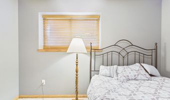 605 S Palmer Dr, Brandon, SD 57005