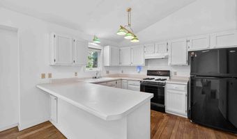754 Sky Ridge Dr, Madison, WI 53719