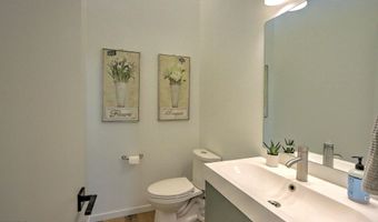1015 Hidden Valley Dr, Glenwood Springs, CO 81601