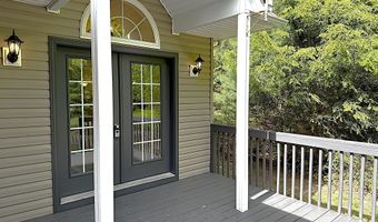 15 Shakespeare Dr, Albrightsville, PA 18210