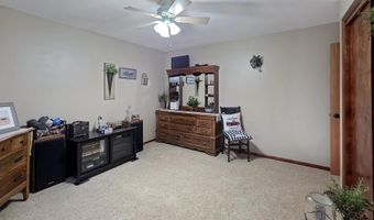 17431 300Th St, Aplington, IA 50604