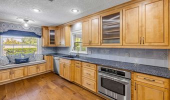 317 Oak Hill Dr, Altamonte Springs, FL 32701