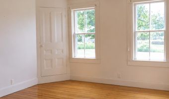 15 Daniels Rd W, Albany, VT 05845