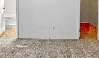 105 E Harkness Rd, Carlsbad, NM 88220