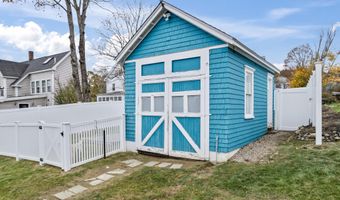 394 Washington St, Bath, ME 04530