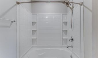 6487 Eastland Cir, Biloxi, MS 39532