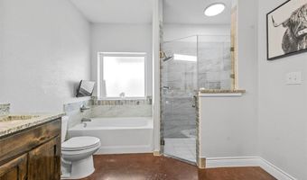 125 Odel Dr, Weatherford, TX 76085
